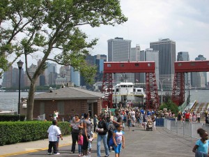 5-NYC-GovIslandFerryHarbor