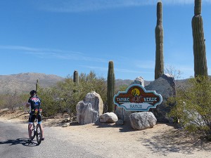 7-AZ-TVR-Sign+Mountainbiker