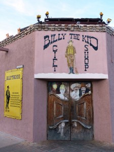 Billy the Kid Souvenirs in Mesilla. iwanowski.blog
