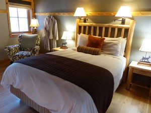 10-WA-Leavenw-SleepingL-Bedroom