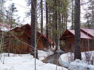 9-WA-Leavenw-SleepingL-Grounds